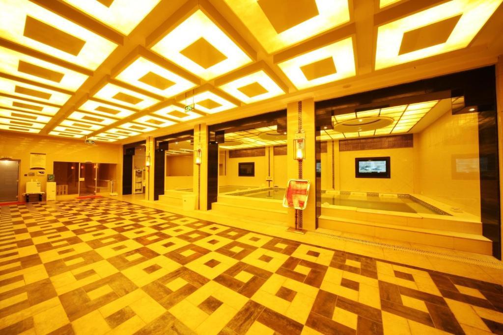 Xiongzhao Grand Hotel Weishan ต้าหลี่ ภายนอก รูปภาพ