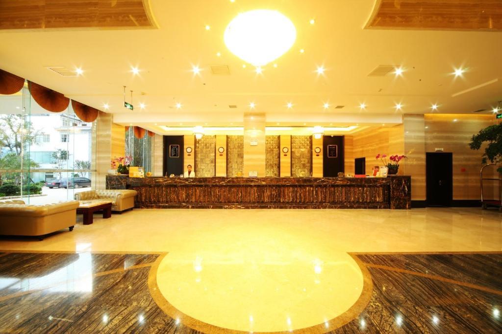 Xiongzhao Grand Hotel Weishan ต้าหลี่ ภายนอก รูปภาพ